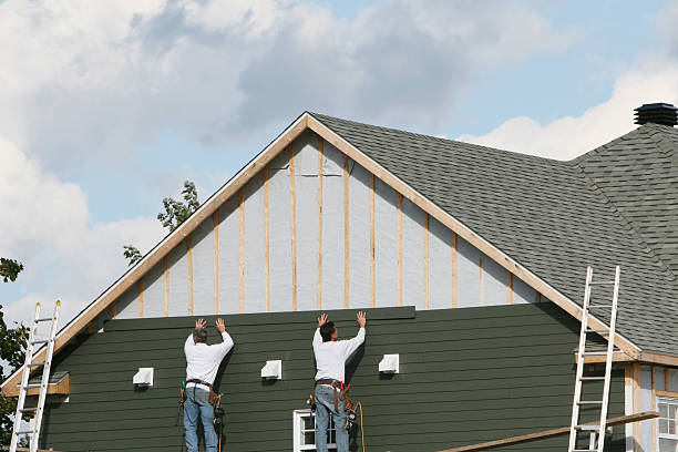 Professional Emergency Siding Repair technician working in Leander, TX